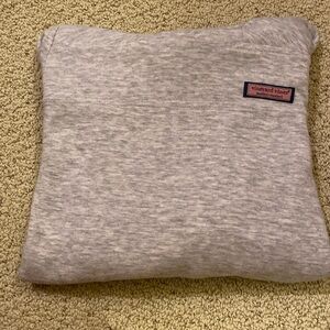 VINEYARD VINES HOODIE!